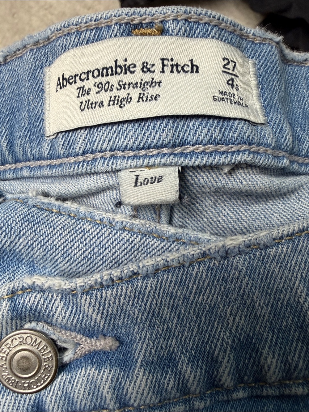 Abercrombie Ultra High Rise 90s straight
